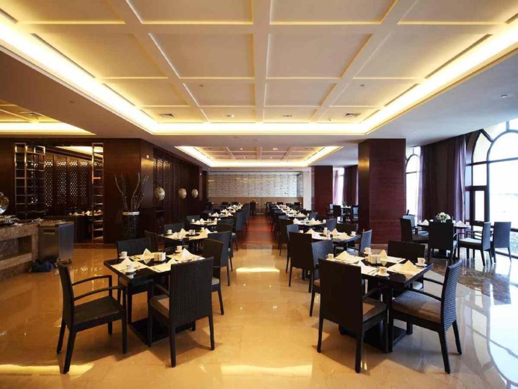 Haiyang Shenglong Jianguo Hotel Fengcseng Kültér fotó