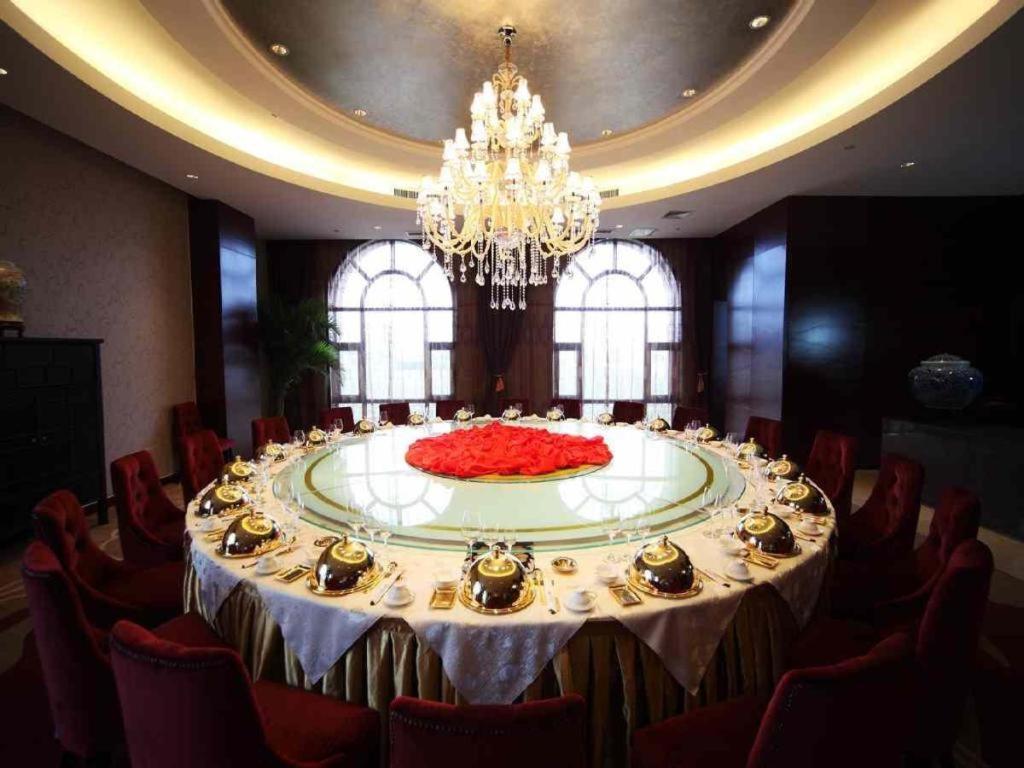 Haiyang Shenglong Jianguo Hotel Fengcseng Kültér fotó